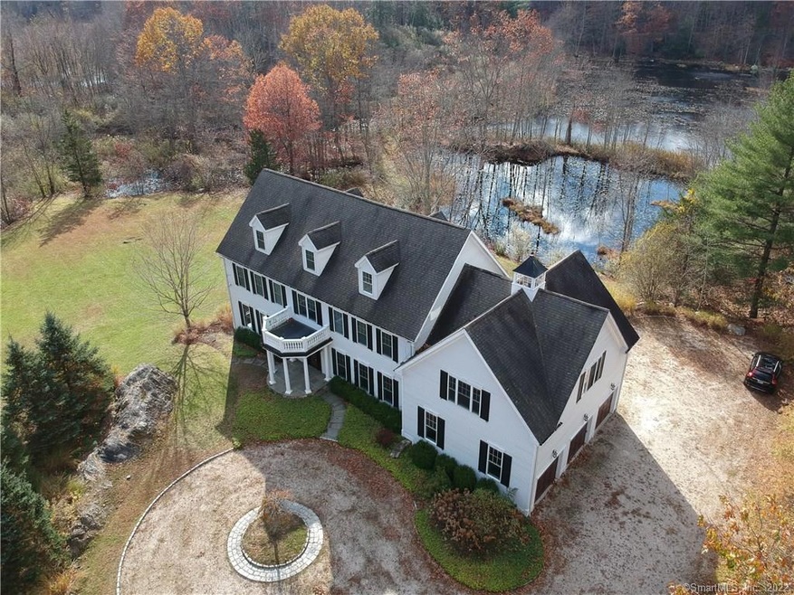 Direct Waterfront Setting