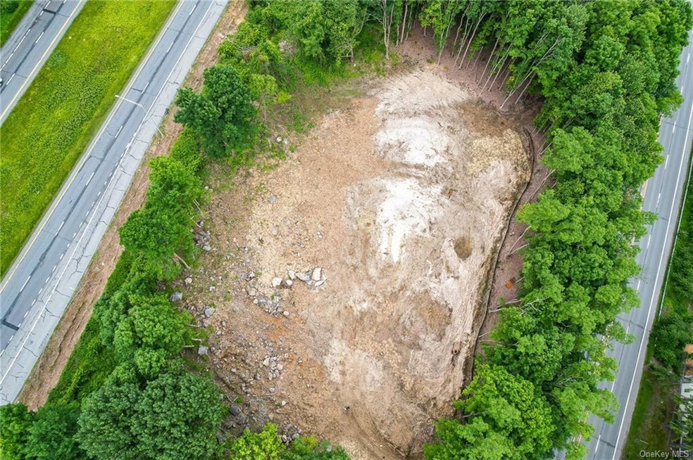 3995 Danbury Rd, Brewster, NY 10509 - photo 1