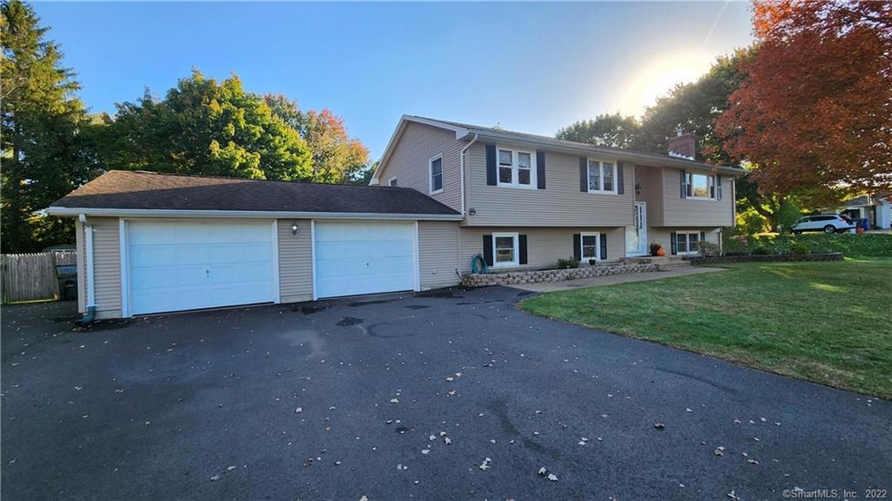 182 Depot St, Broad Brook, CT 06016 - photo 1