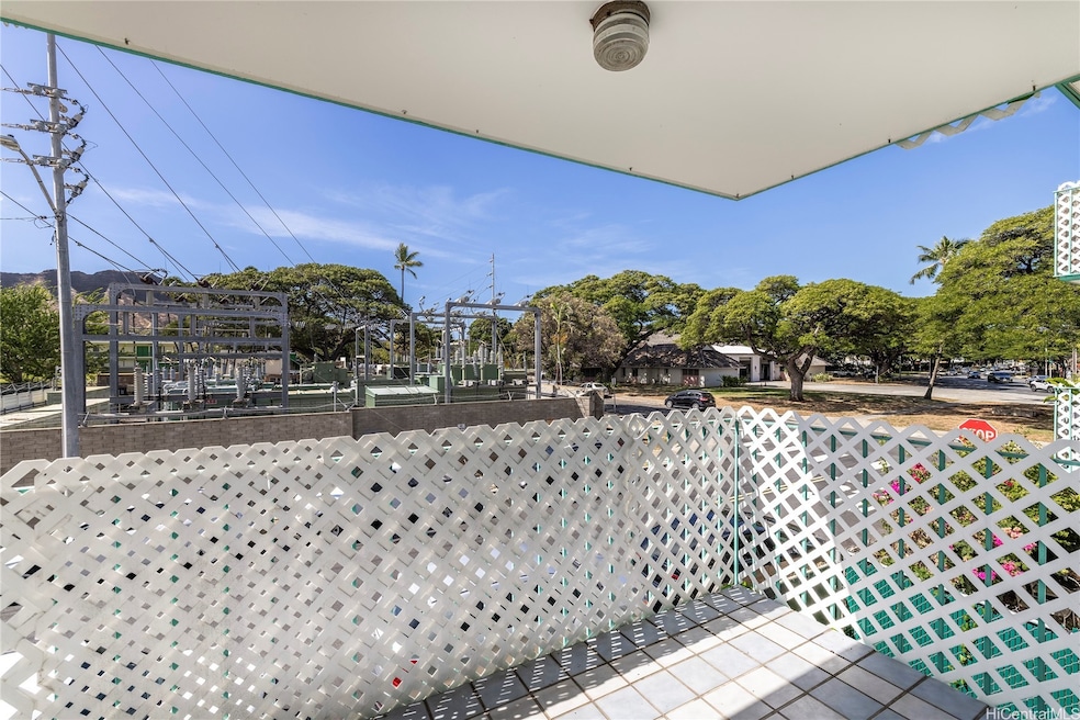 3410 Leahi Ave unit 205, Honolulu, HI 96815 - photo 1