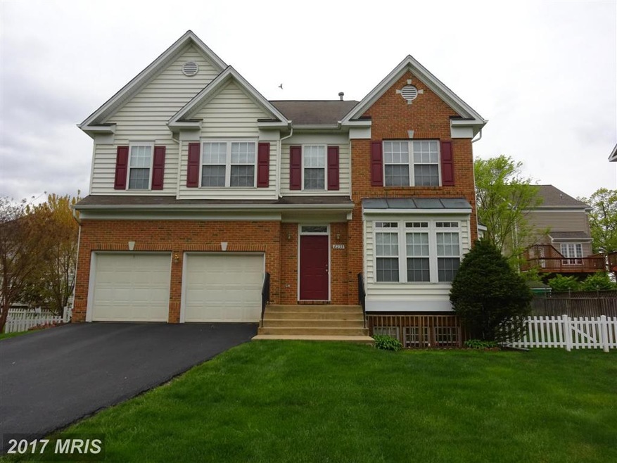 8233 Electric Ave, Vienna, VA 22182 - photo 1