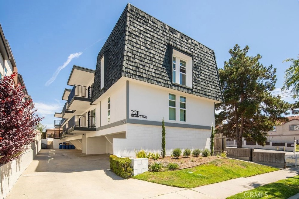 2211 Grant Ave unit 3, Redondo Beach, CA 90278 - photo 1