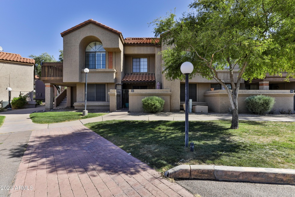 700 E Mesquite Cir unit P213, Tempe, AZ 85288 - photo 1