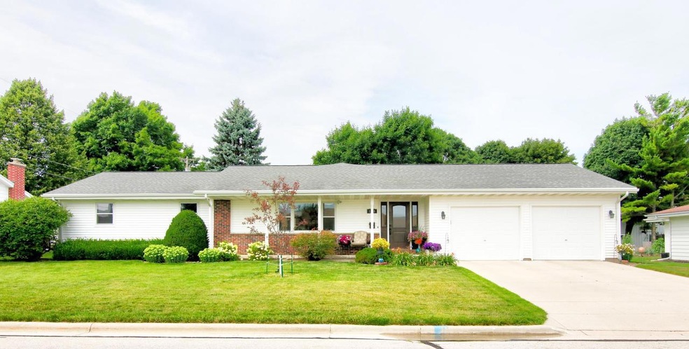 1506 Hilltop Lane Plymouth