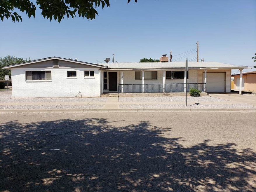 607 Madison Ave, Alamogordo, NM 88310 - photo 1