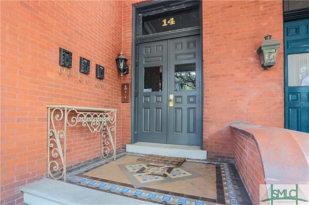 14 W Jones St unit C, Savannah, GA 31401 - photo 1