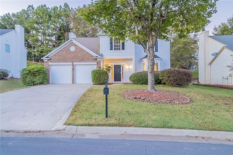 5900 Haterleigh Dr, Alpharetta, GA 30005 - photo 1