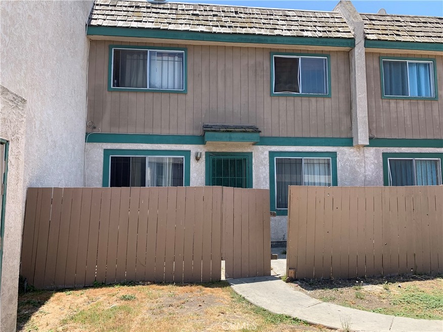 153 S Wilmington Ave unit C, Compton, CA 90220 - photo 1