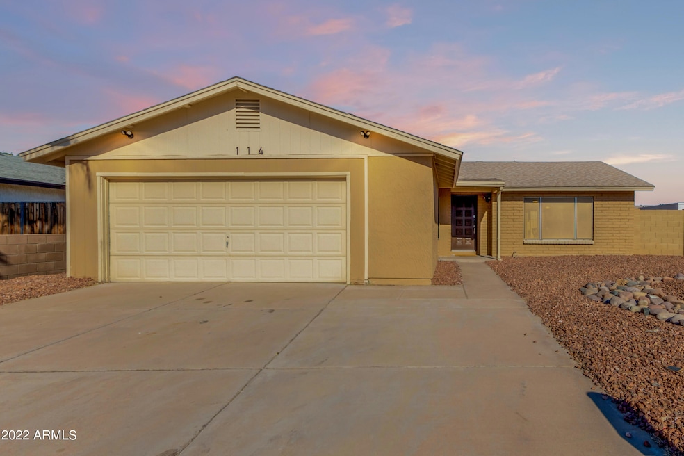 114 W Hunter St, Mesa, AZ 85201 - photo 1