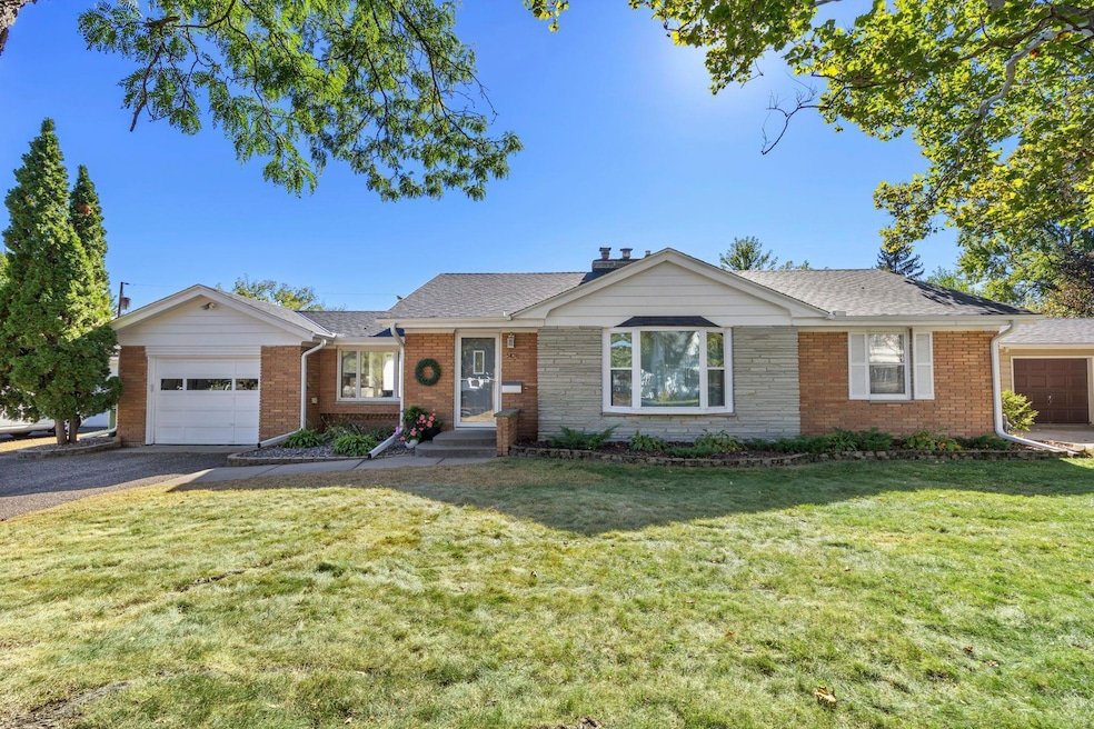 5101 49th Ave N, Minneapolis, MN 55429 - photo 1