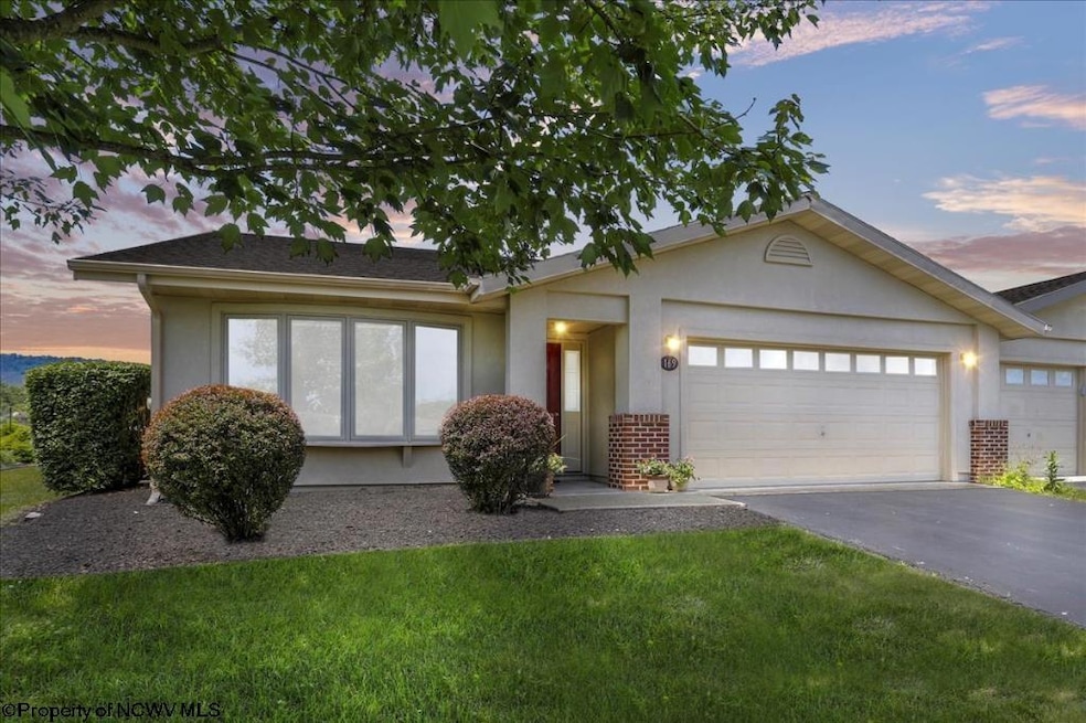 169 Arrowhead Ridge, Hedgesville, WV 25427 - photo 1