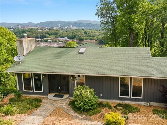 40 Grandview Dr - where the address matches reality!