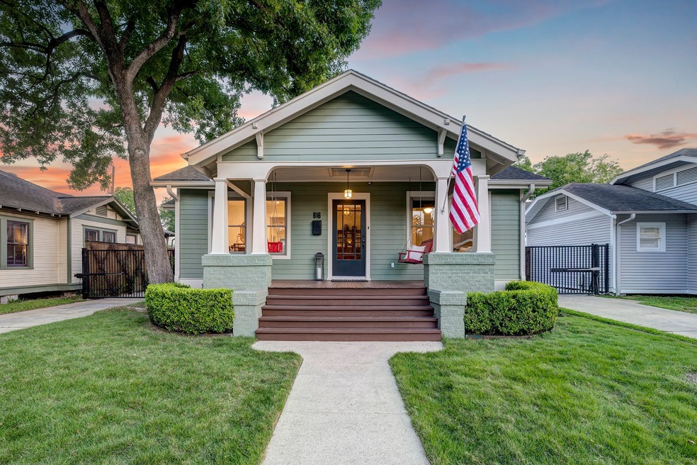 816 W Cottage St, Houston, TX 77009 - photo 1