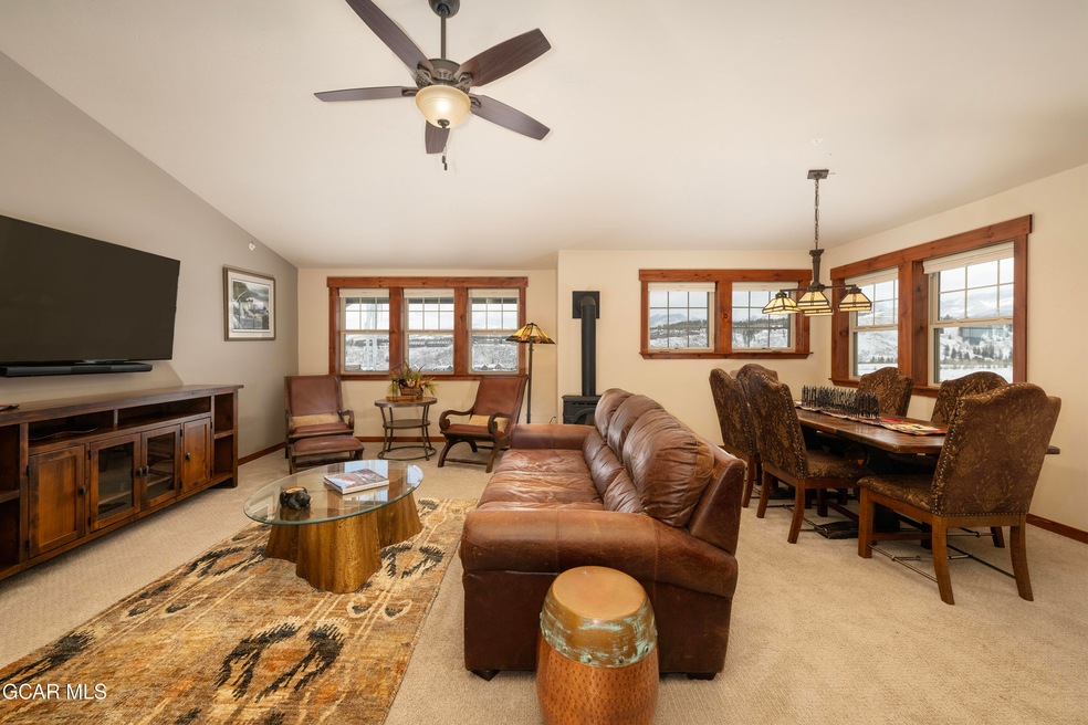 202 Cozens Pointe H301 pic 12