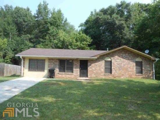 400 Cedar Wood Ct unit 8, Atlanta, GA 30349 - photo 1