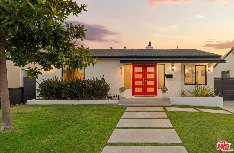 Sold $1,830,000 • Co-Listing Agent