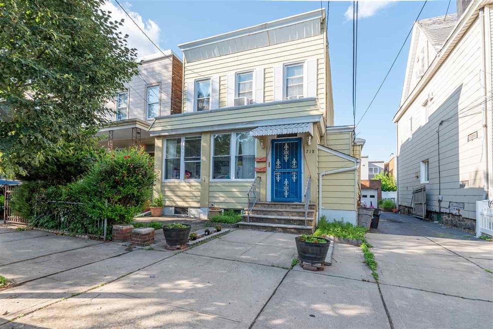 218 Dodd St unit 1, Weehawken, NJ 07086 - photo 1