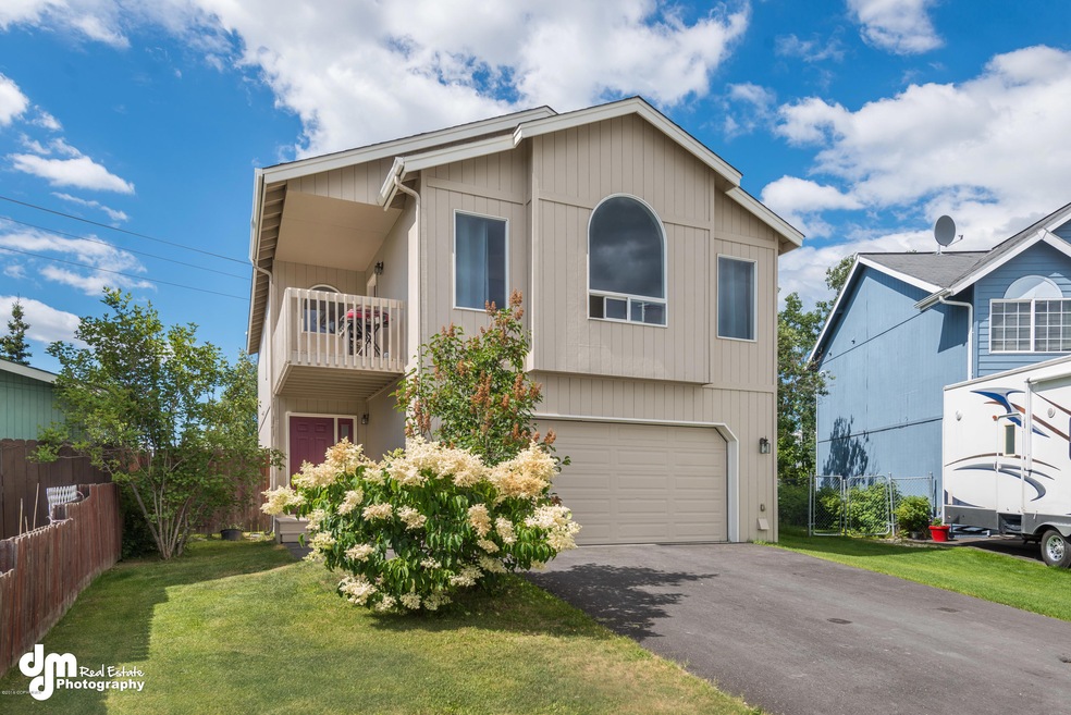 Exterior_6513-FULL