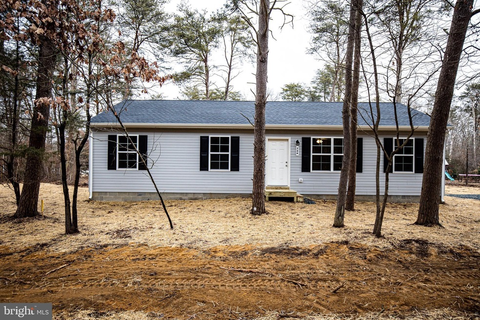 136 E Step Rd, Chestertown, MD 21620 - photo 1