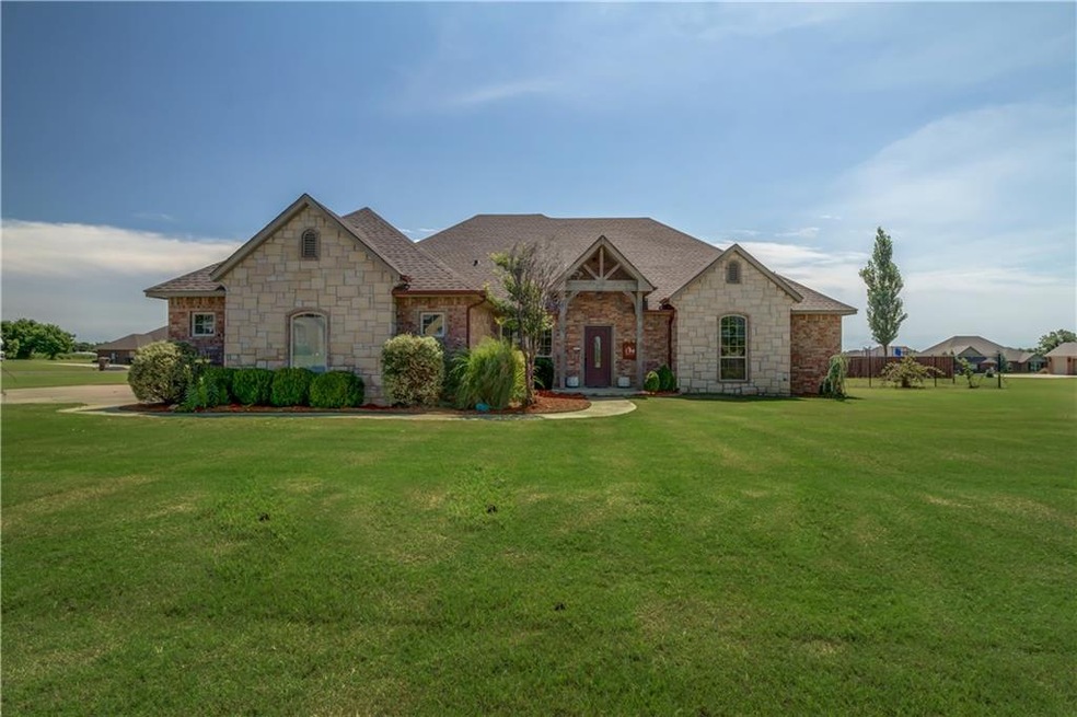 14212 Old Barn Rd, Edmond, OK 73025 - photo 1