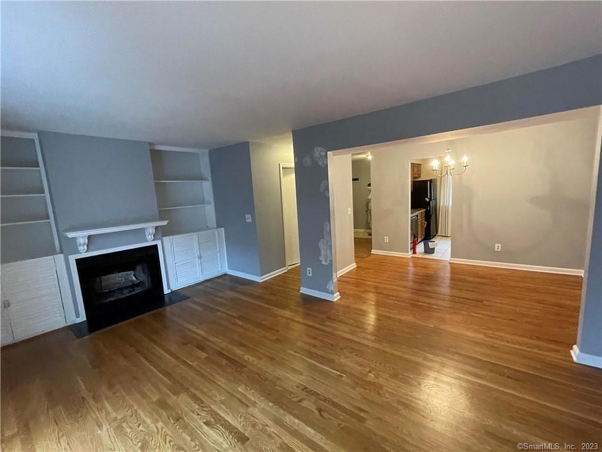 426 Courtland Ave unit 3, Stamford, CT 06906 - photo 1