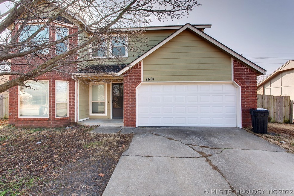 1601 W Montgomery St, Broken Arrow, OK 74012 - photo 1