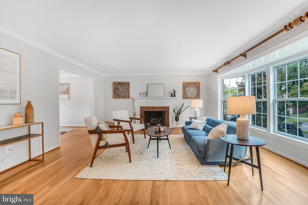 Sold $1,285,000 • Co-Listing Agent