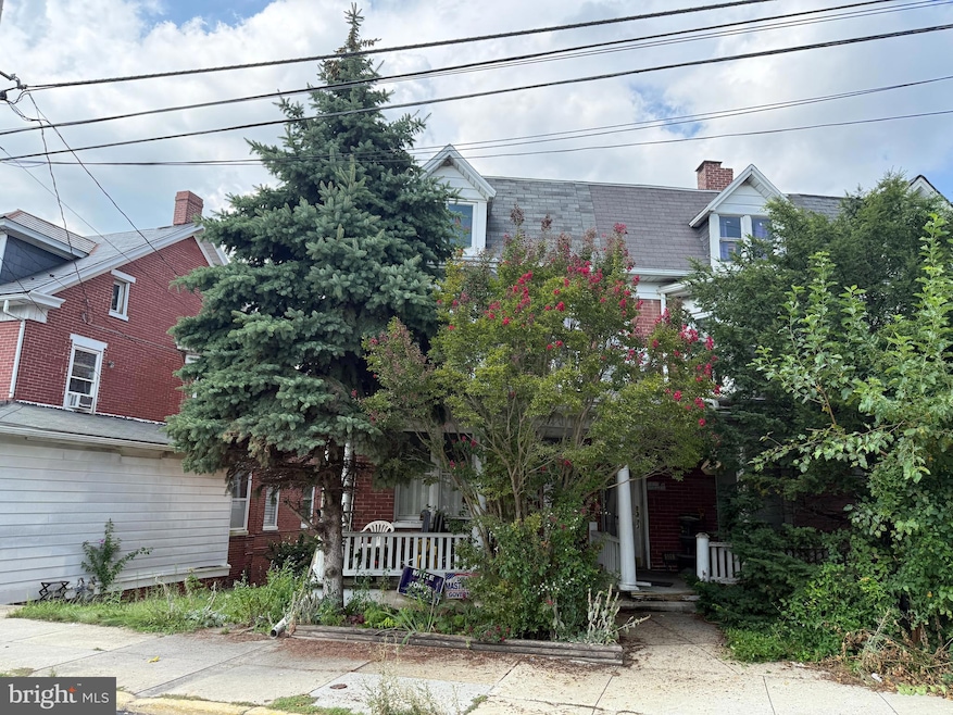 503 W Broadway, Red Lion, PA 17356 - photo 1