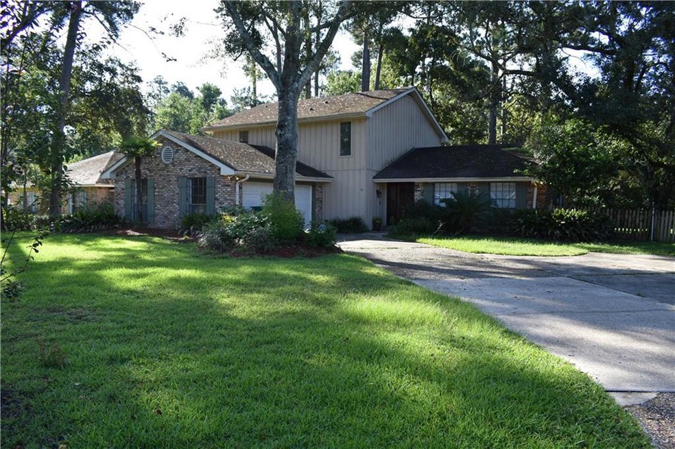 117 Herwig Bluff Rd, Slidell, LA 70461 - photo 1