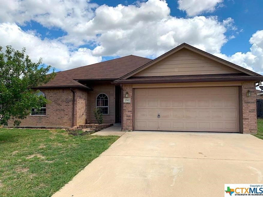 2512 Merle Dr, Copperas Cove, TX 76522 - photo 1