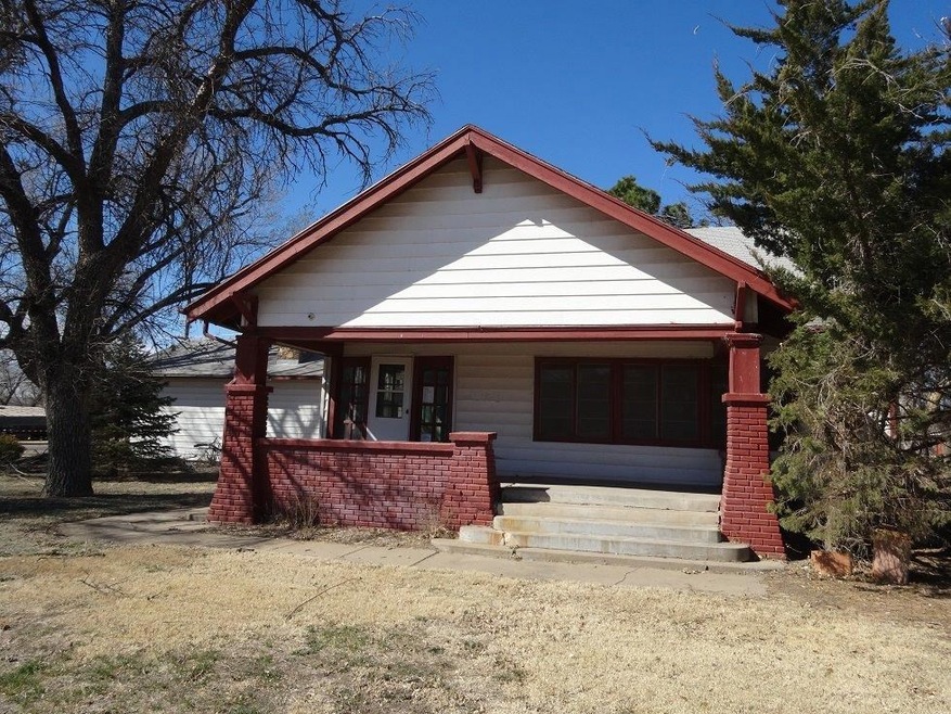 101 N Main St, Hugoton, KS 67951 - photo 1