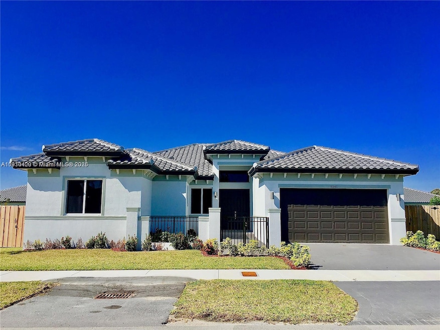 9341 SW 174th St, Palmetto Bay, FL 33157 - photo 1