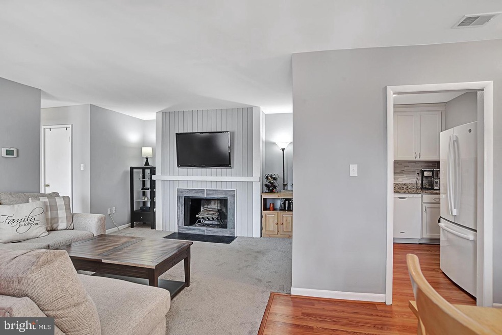 10578 Cross Fox Ln unit F1, Columbia, MD 21044 - photo 1