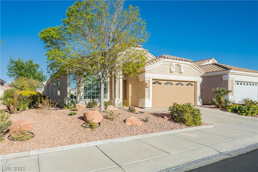 Ranch home | 3 beds | 2 bath | 2 car garage