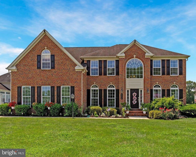 For Sale $1,100,000 • Co-Listing Agent