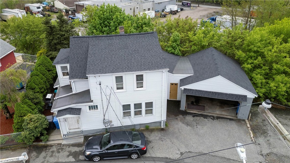 35 Carpenter St, Cumberland, RI 02864 - photo 1