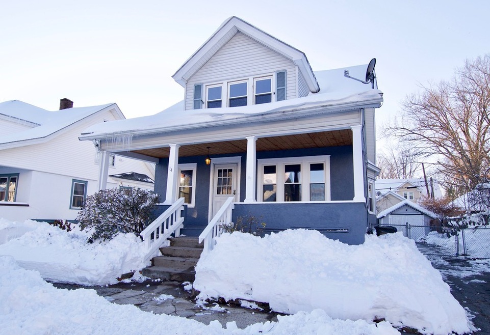 14 Itendale St, Springfield, MA 01108 - photo 1