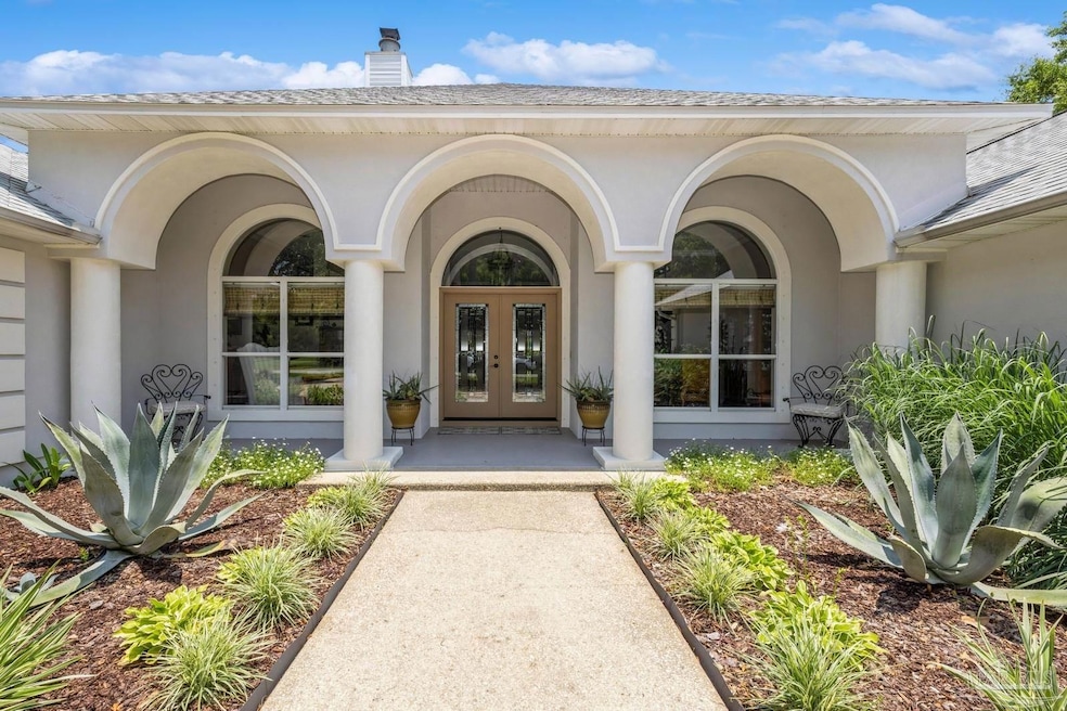 2808 Pga Blvd, Navarre, FL 32566 - photo 1