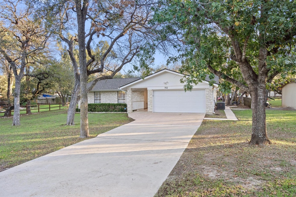 702 Bosque Trail, Georgetown, TX 78628 - photo 1