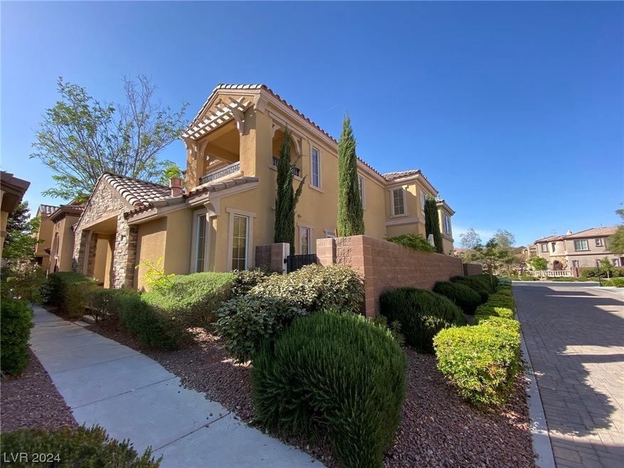 2258 Aragon Canyon St, Las Vegas, NV 89135 - photo 1