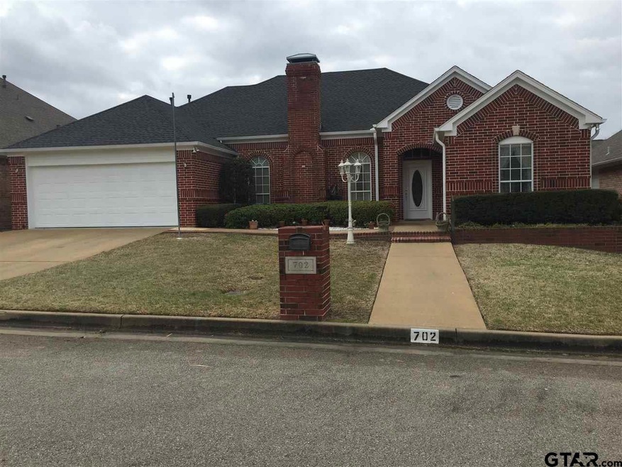 702 702 Shiloh Ridge St, Tyler, TX 75703 - photo 1