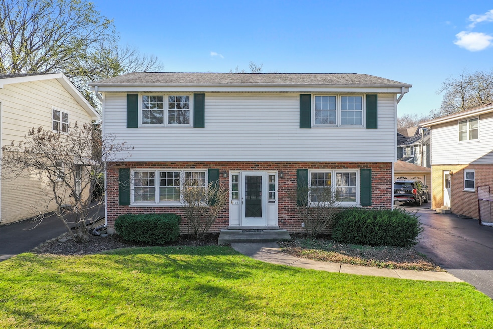 Sold $630,000 • Co-Listing Agent