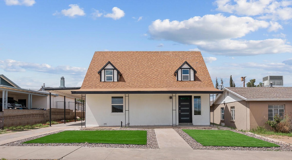 2513 Mckinley Ave, El Paso, TX 79930 - photo 1