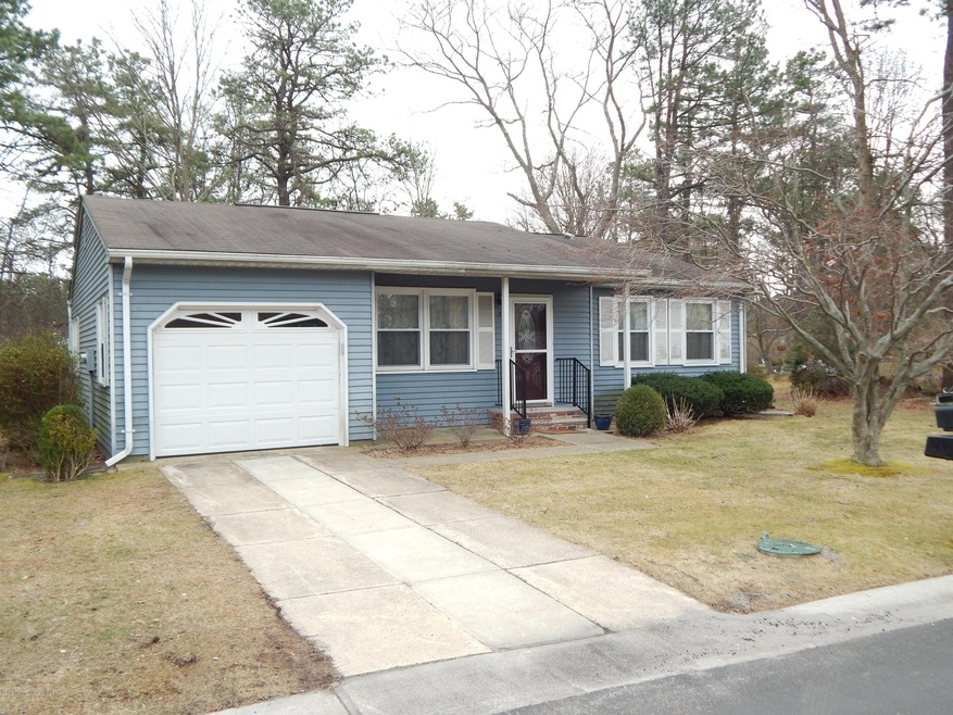 3 S Chestnut Ave, Whiting, NJ 08759 - photo 1
