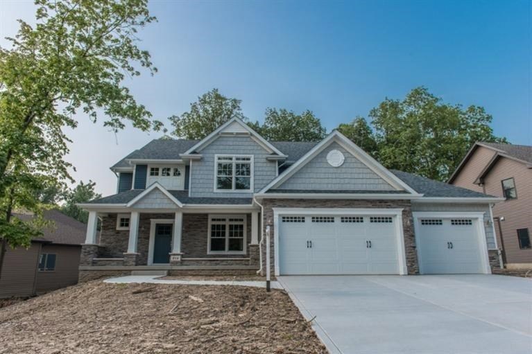 933 Galway St, Crown Point, IN 46307 - photo 1