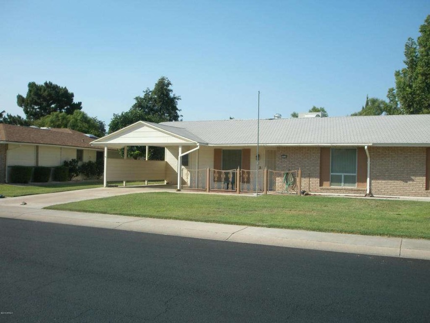 10124 W Candlewood Dr