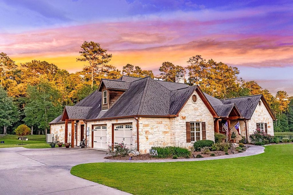 120 Magnolia Bend, Lufkin, TX 75904 - photo 1