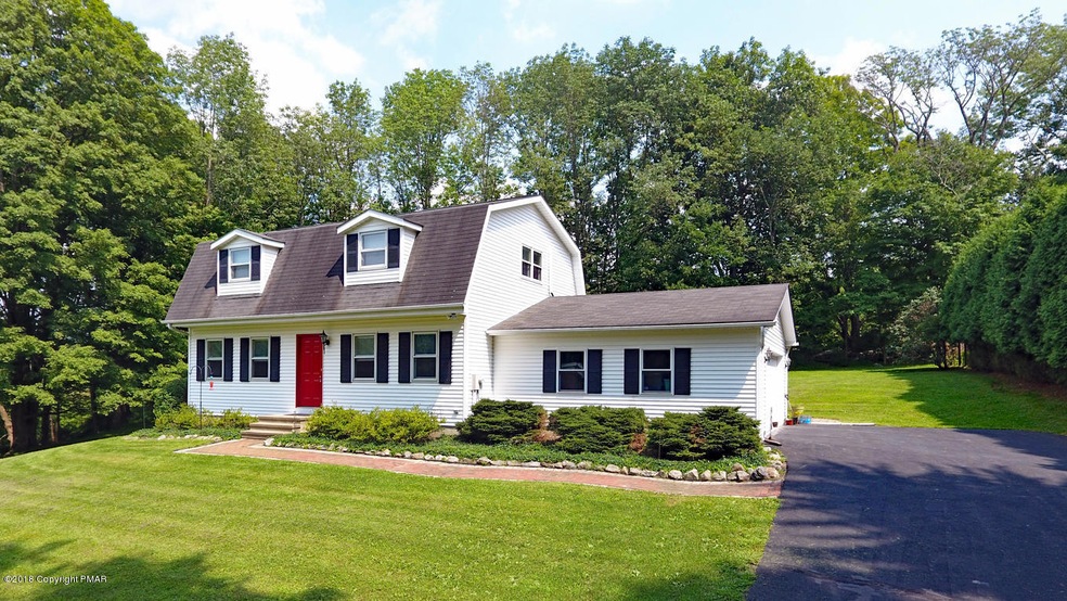 184 Goodale Rd, Stroudsburg, PA 18360 - photo 1