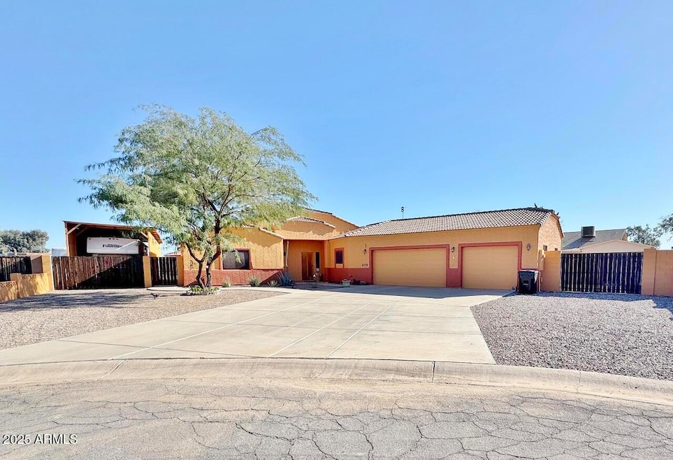 8559 W Canterbury Ln, Arizona City, AZ 85123 - photo 1