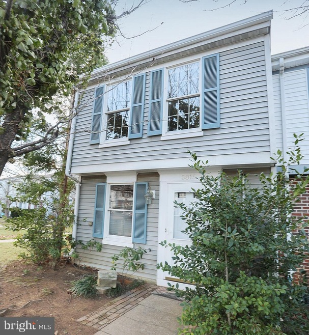 5815 Whitfield Ct, Frederick, MD 21703 - photo 1